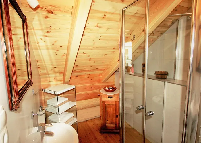 Karin By Interhome Domek alpejski Innsbruck